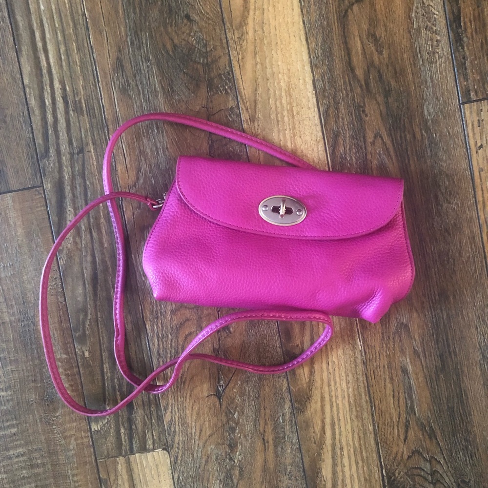 Fossil • NWOT Pink Crossbody Bag